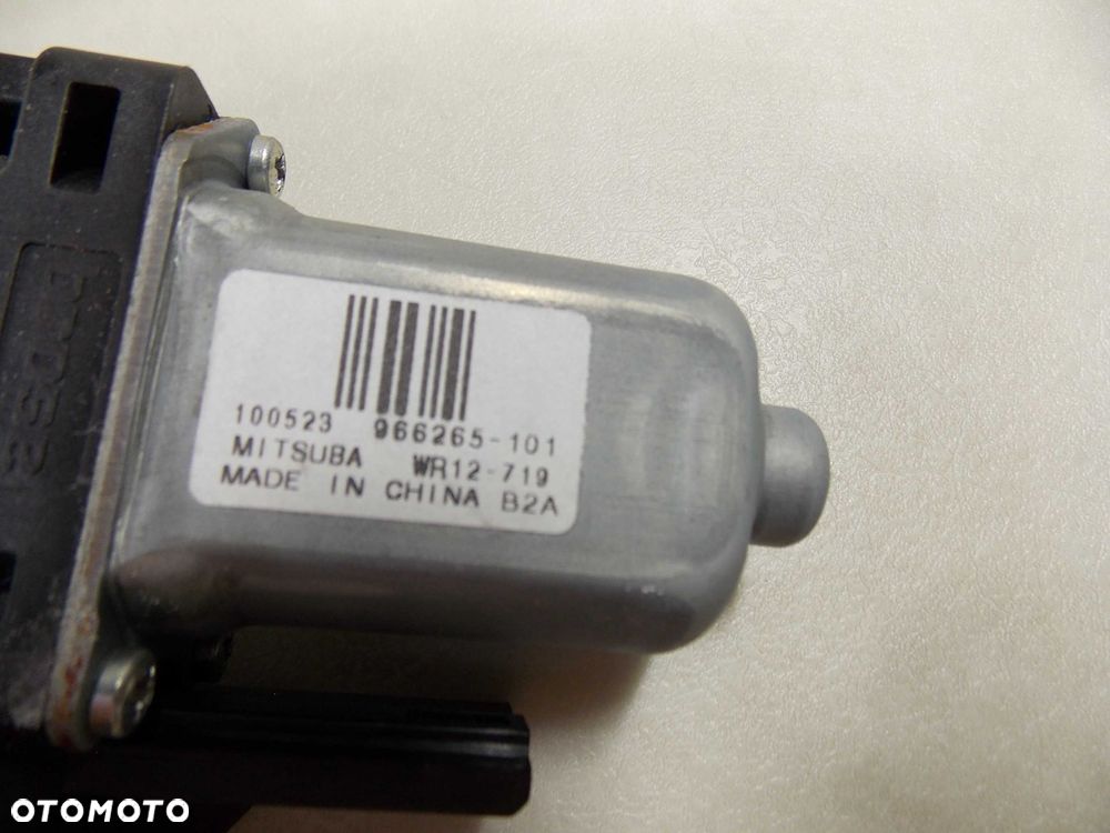 VOLVO XC60 S60 II 08-17 SILNICZEK SZYBY LEWY TYL 966265101 - 4