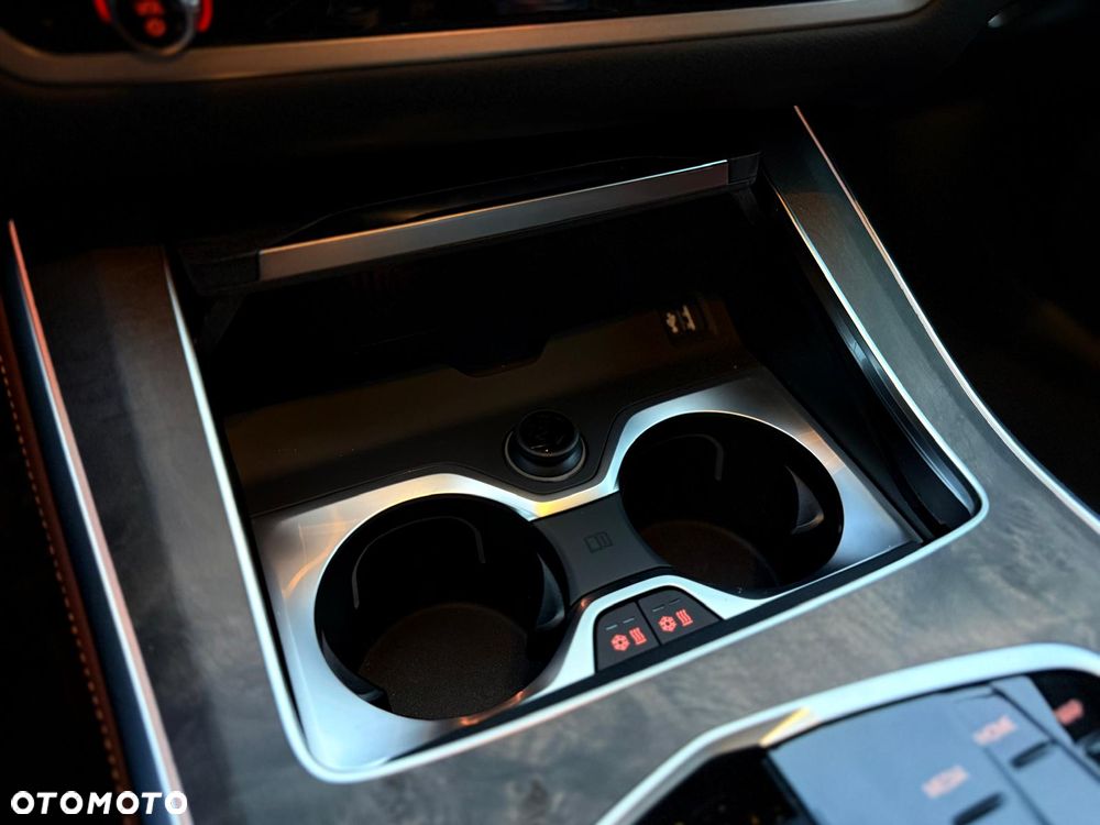 BMW X5 xDrive30d - 26