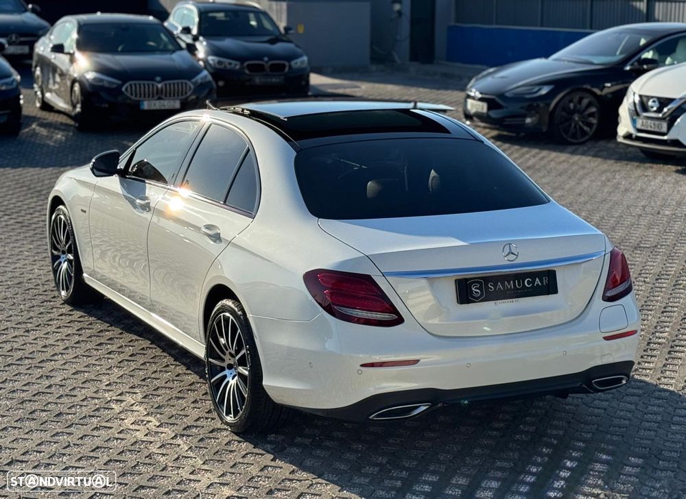 Mercedes-Benz E 300 de 4Matic 9G-TRONIC AMG Line - 6