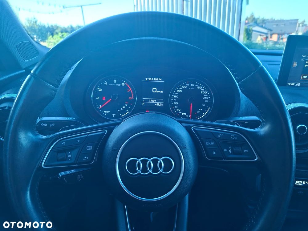 Audi A3 2.0 TFSI quattro S tronic design - 13