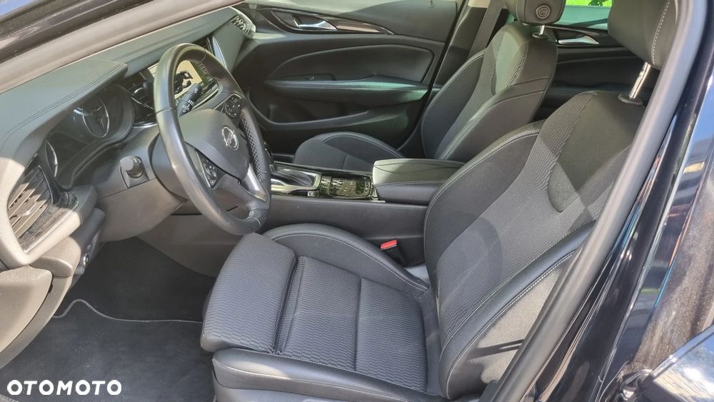 Opel Insignia 1.6 T Innovation S&S - 17