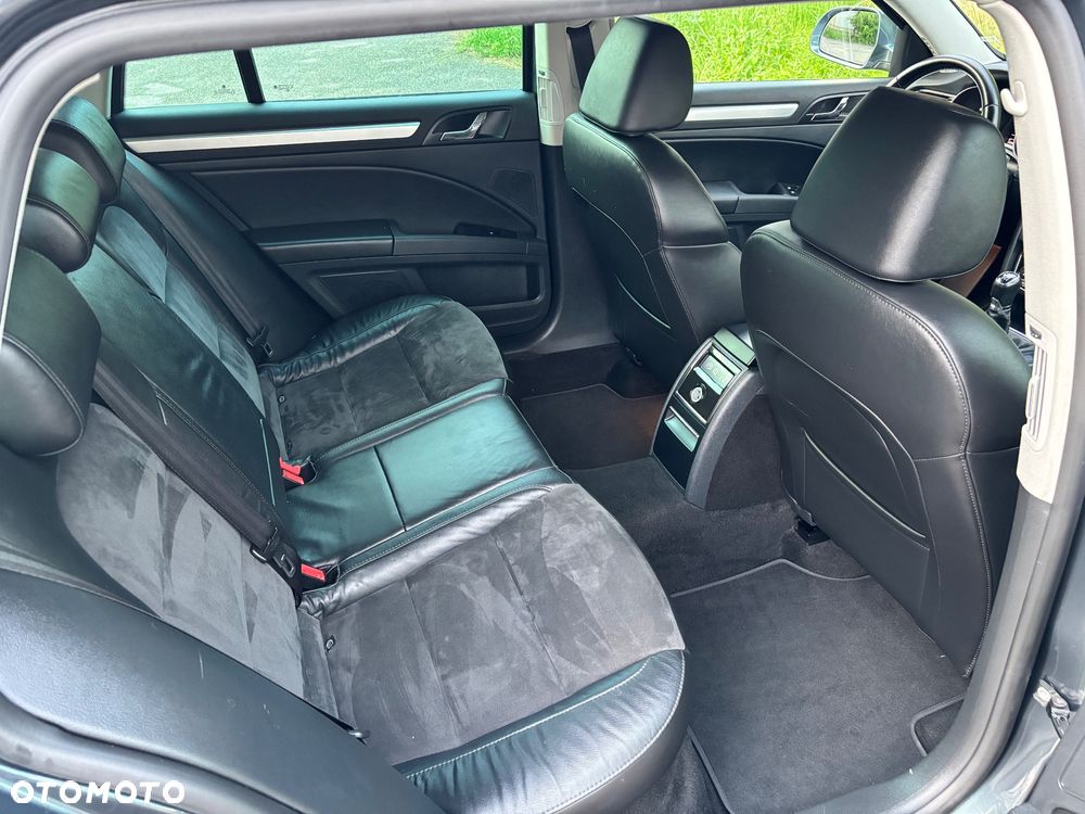 Skoda Superb 1.6 TDI Green tec Exclusive - 23