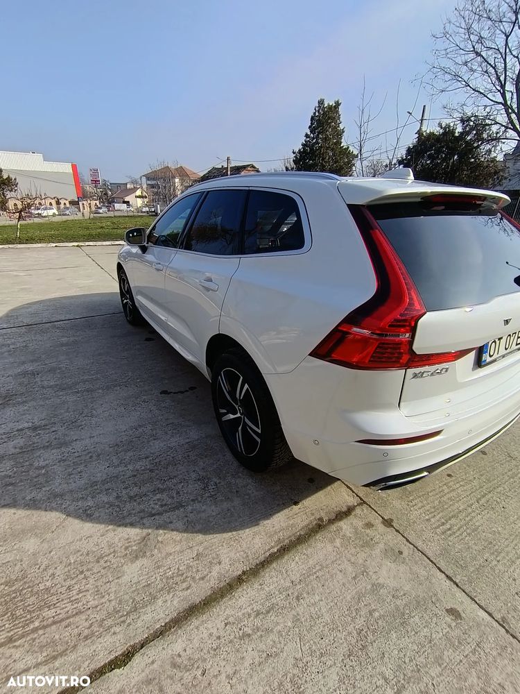 Volvo XC 60 D4 AWD Geartronic RDesign - 29