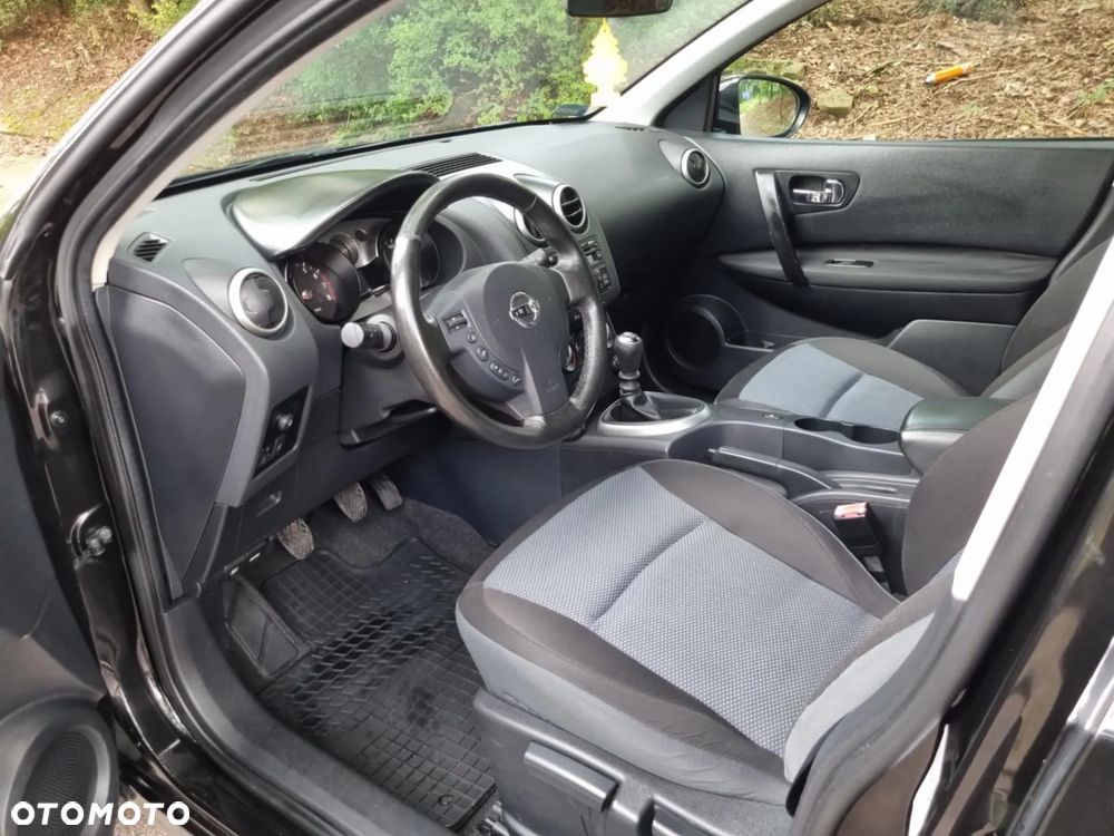 Nissan Qashqai - 9
