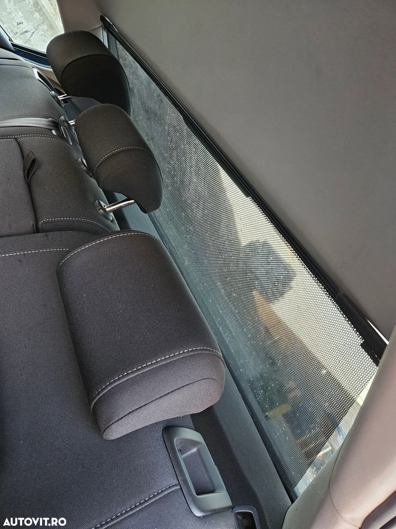 Volkswagen Passat Variant 2.0 TDI DSG Comfortline - 8