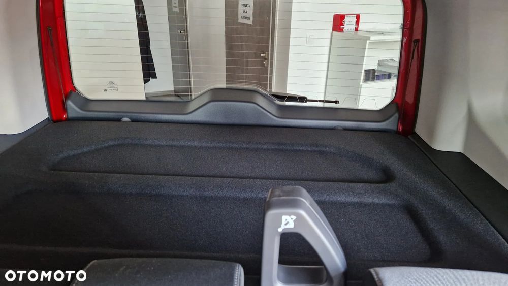 Ford Tourneo Courier 1.0 EcoBoost Titanium - 21