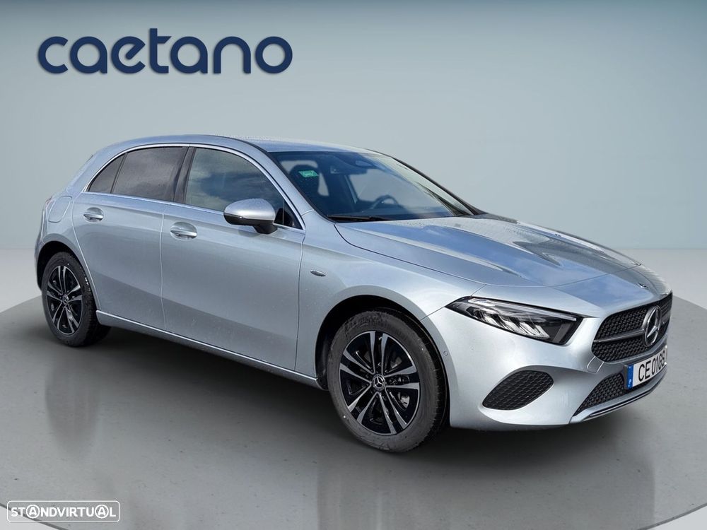 Mercedes-Benz A 250 e - 4