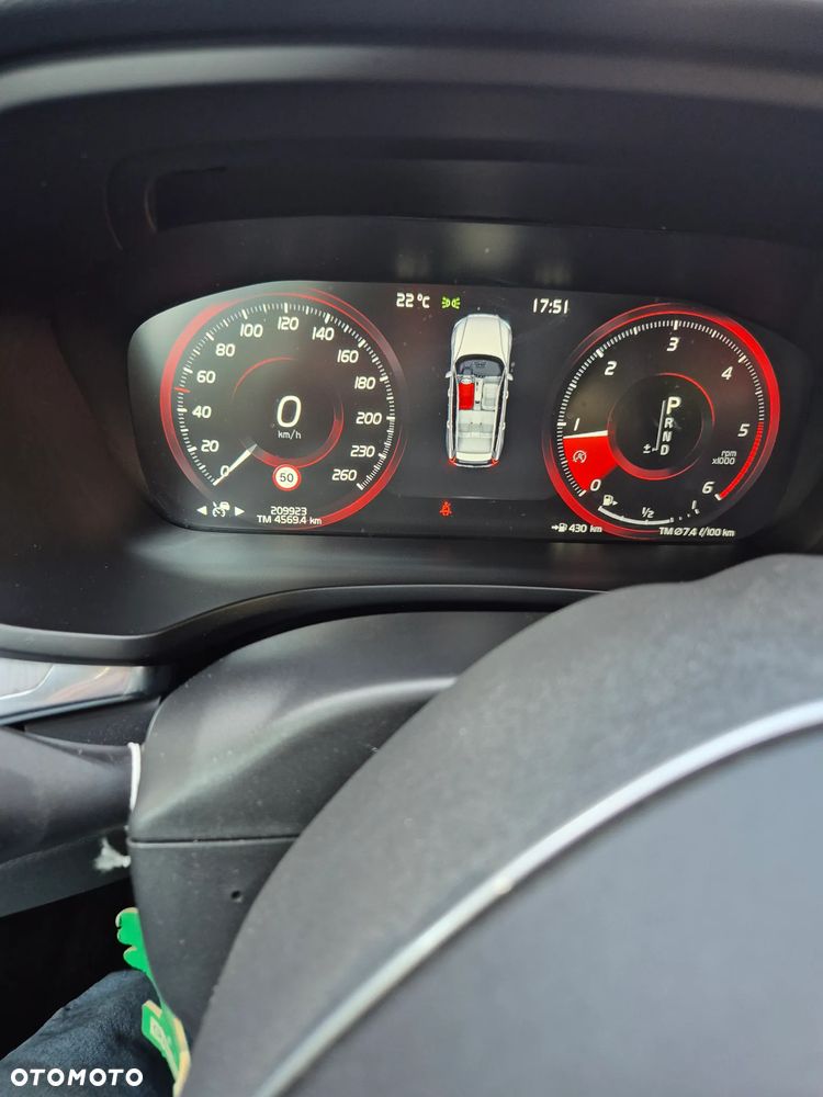 Volvo V60 2018 photo 2
