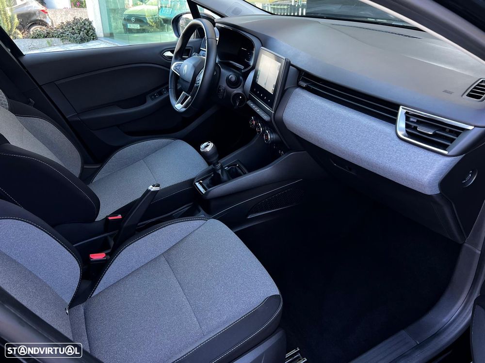 Renault Clio 1.0 TCe Exclusive - 19