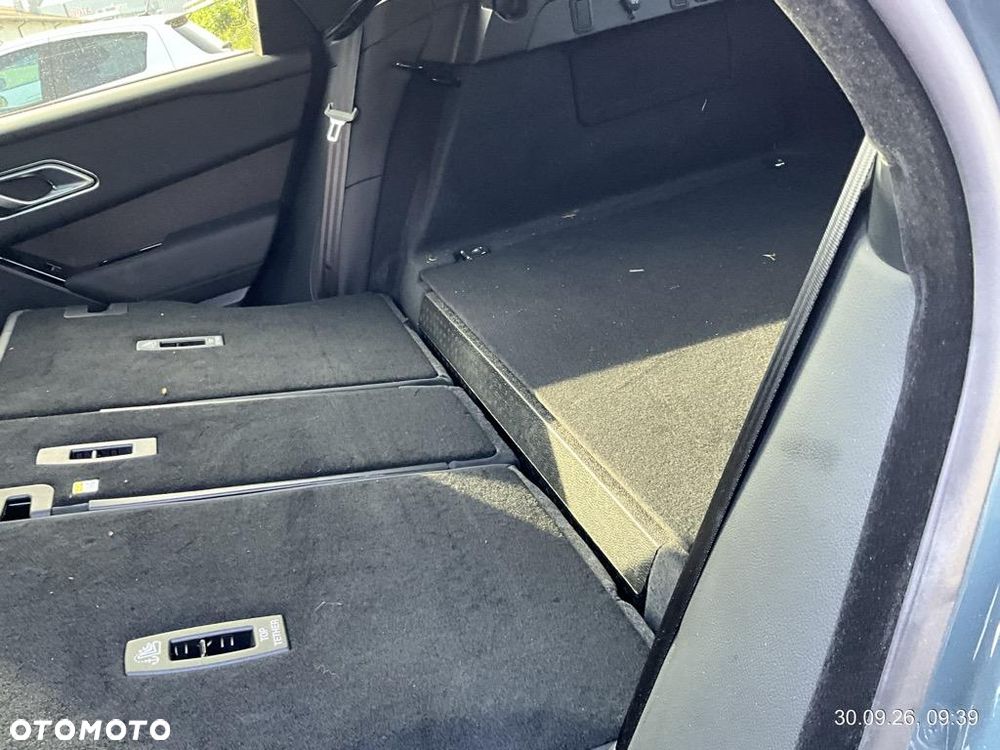 Land Rover Range Rover Velar D300 Dynamic SE - 10