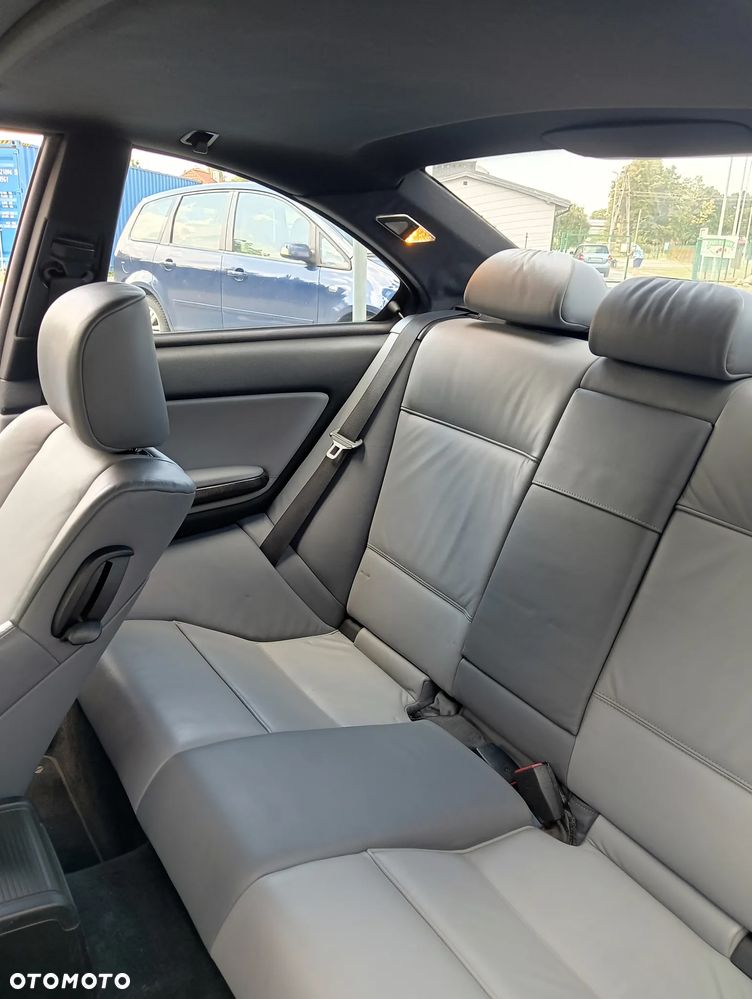 BMW Seria 3 - 16