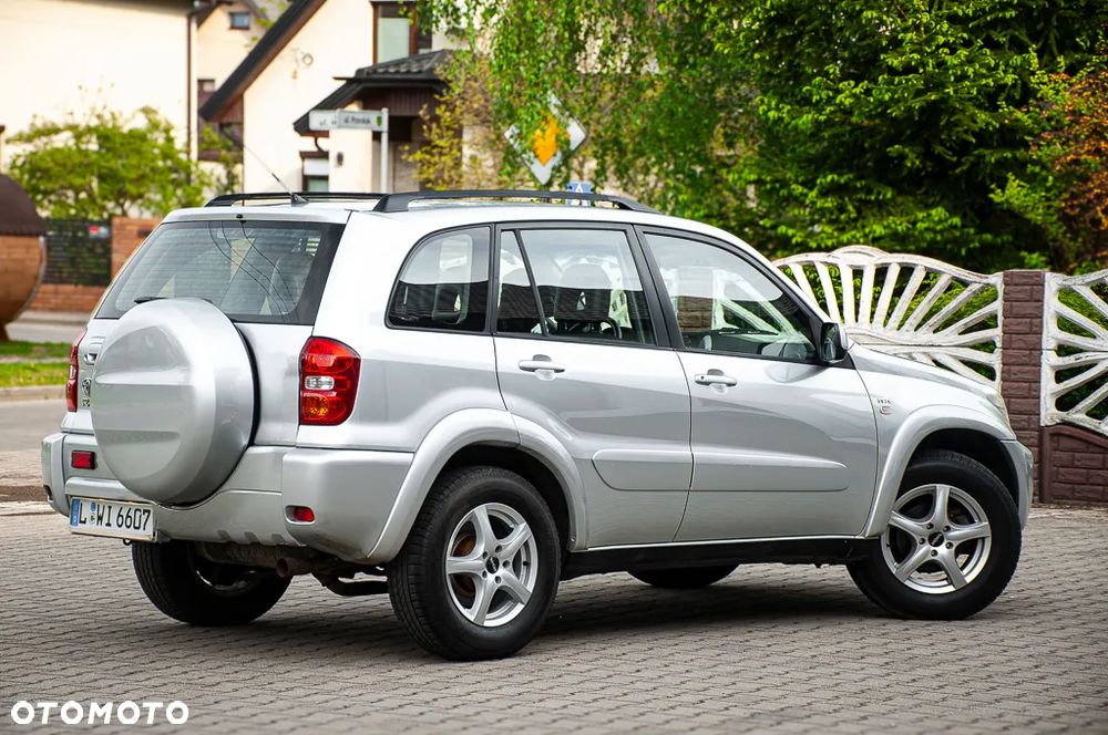 Toyota RAV4 2.0 VVT-i 4x4 - 3