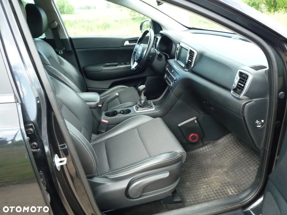 Kia Sportage 1.6 GDI 2WD Black Edition - 15