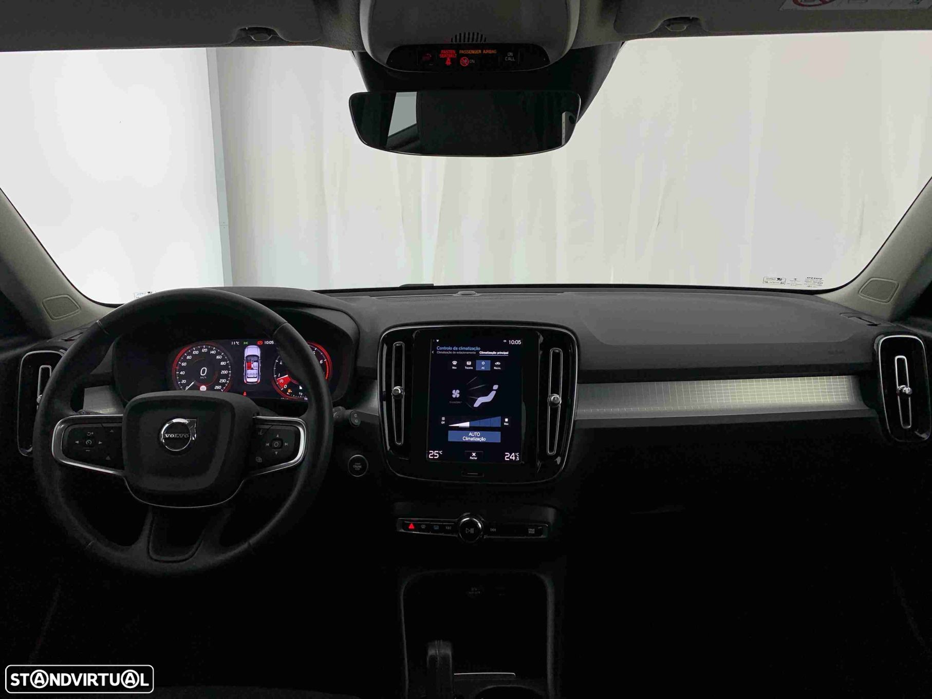 Volvo XC 40 2.0 B4 Momentum Plus - 12