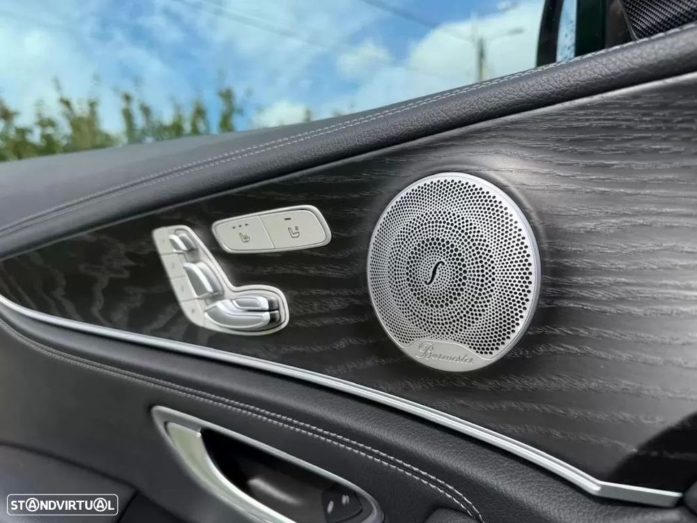Mercedes-Benz E 300 de AMG Line - 20