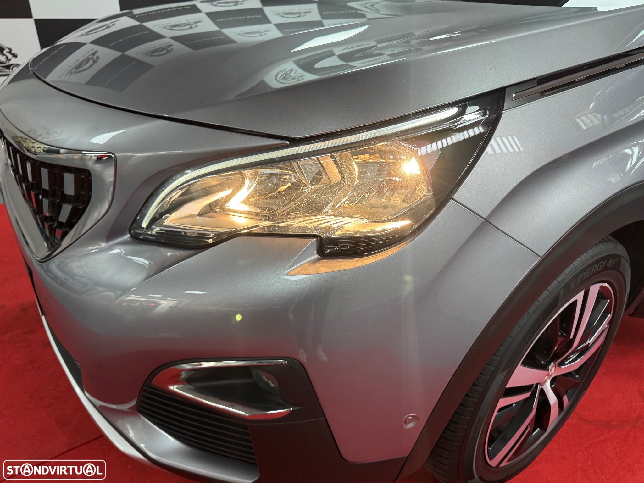 Peugeot 3008 PureTech 130 Stop & Start GPF EAT8 Allure - 12