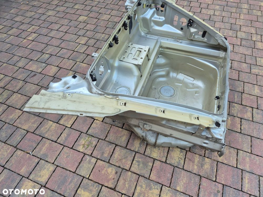 wanna podluznica pas przod porsche boxster 987 - 5