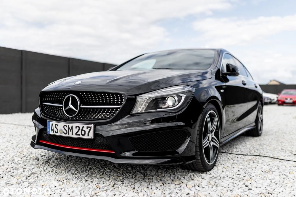 Mercedes-Benz CLA 250 4Matic 7G-DCT Sport - 13