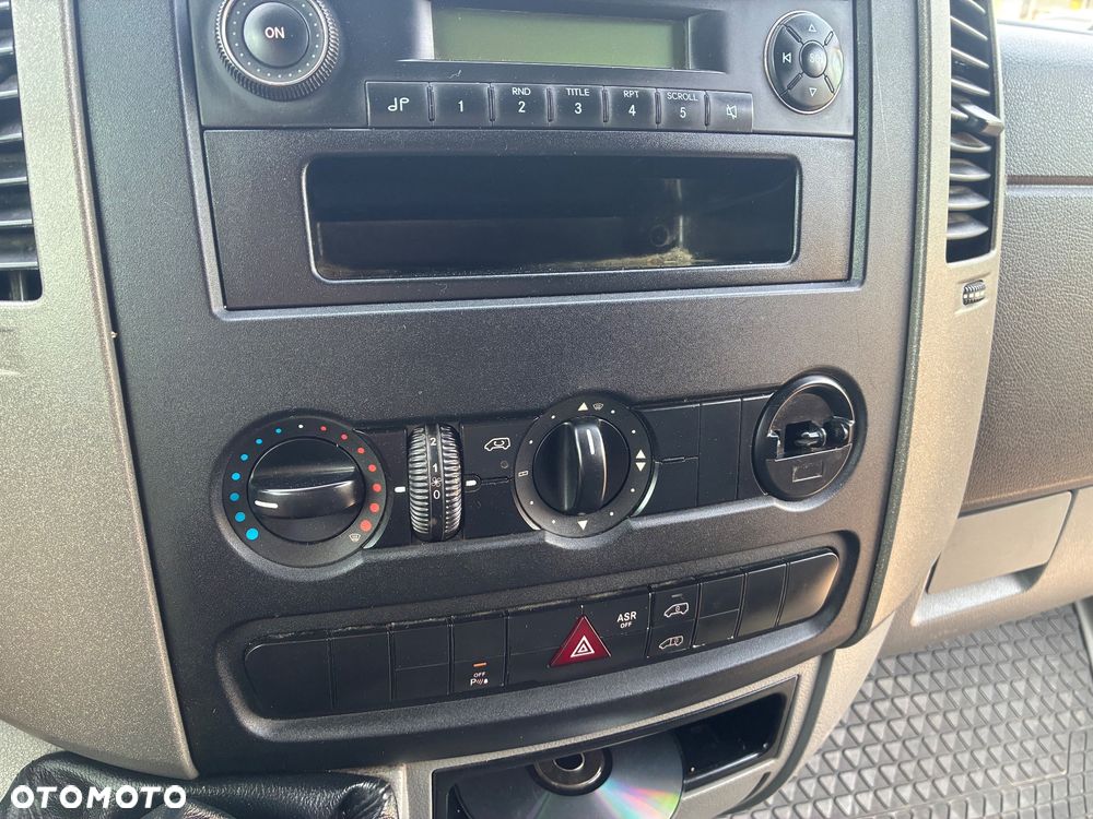 Volkswagen CRAFTER - 15