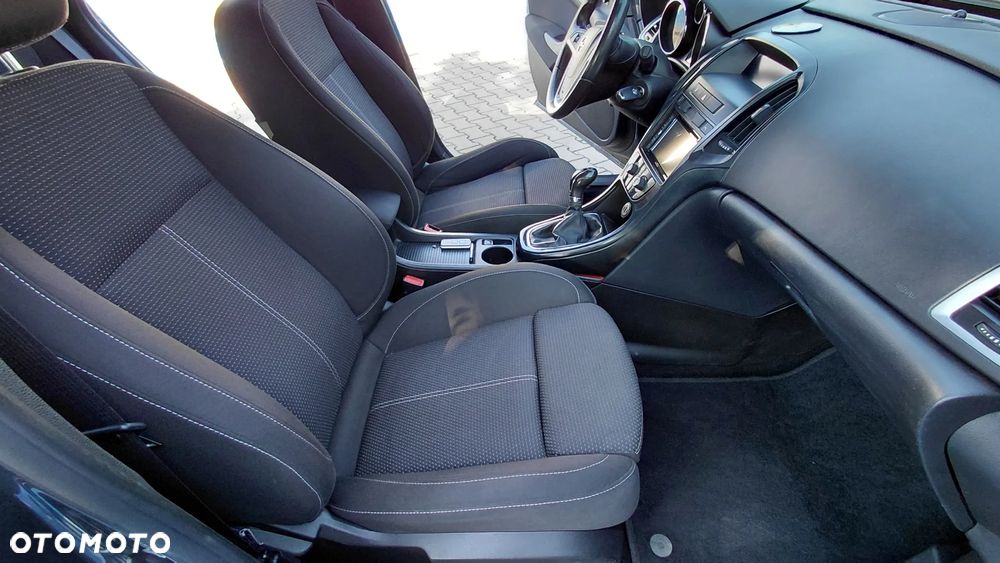Opel Astra 1.4 T Cosmo - 15