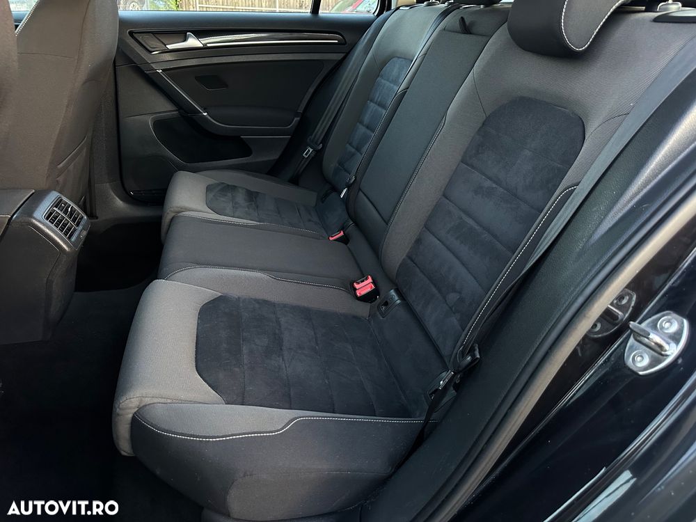 Volkswagen Golf Variant 1.6 TDI BlueMotion Technology Comfortline - 31