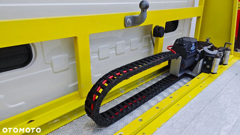 Volkswagen Crafter - 8