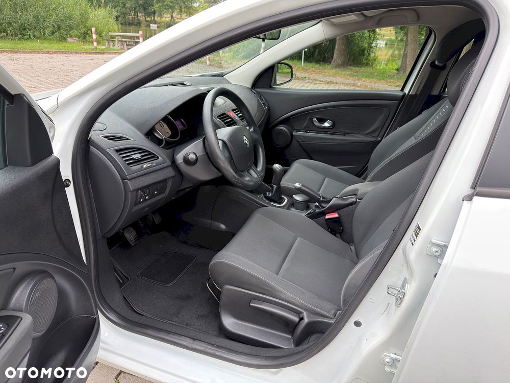 Renault Megane 1.6 16V 100 Expression - 15