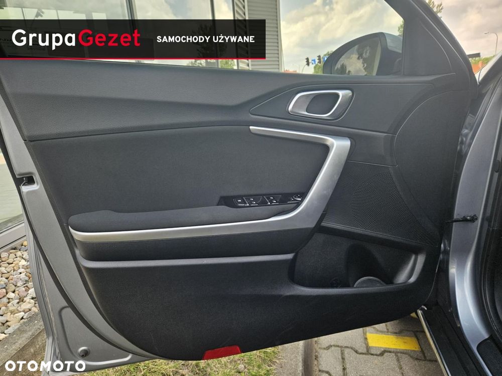 Kia XCeed 1.5 T-GDI M - 10