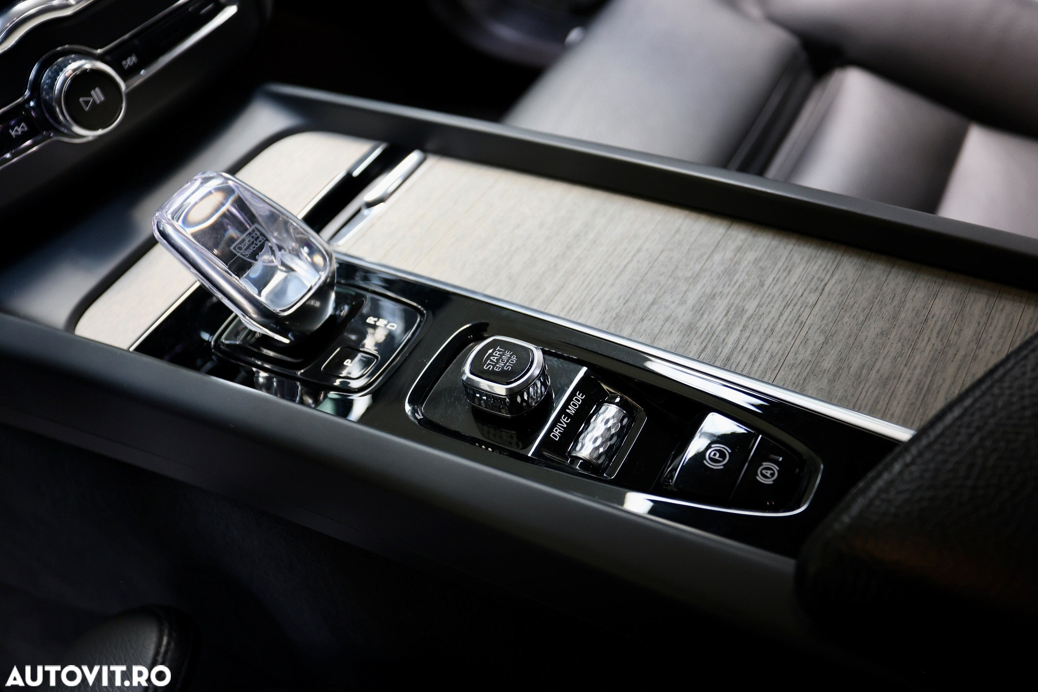 Volvo XC 60 Recharge T6 Twin Engine eAWD Inscription Expression - 15