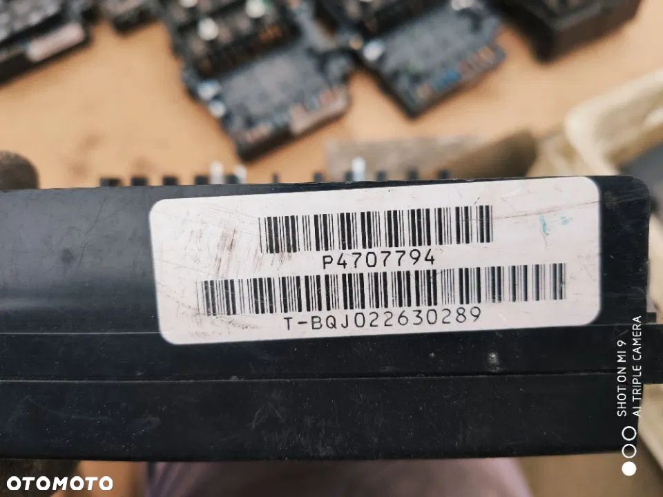 skrzynka elektryczna bezpiecznikÓw przekaźników chrysler voyager ii - 10