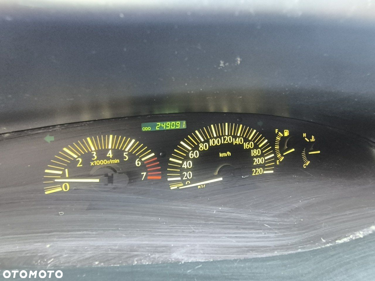 Toyota Previa - 24