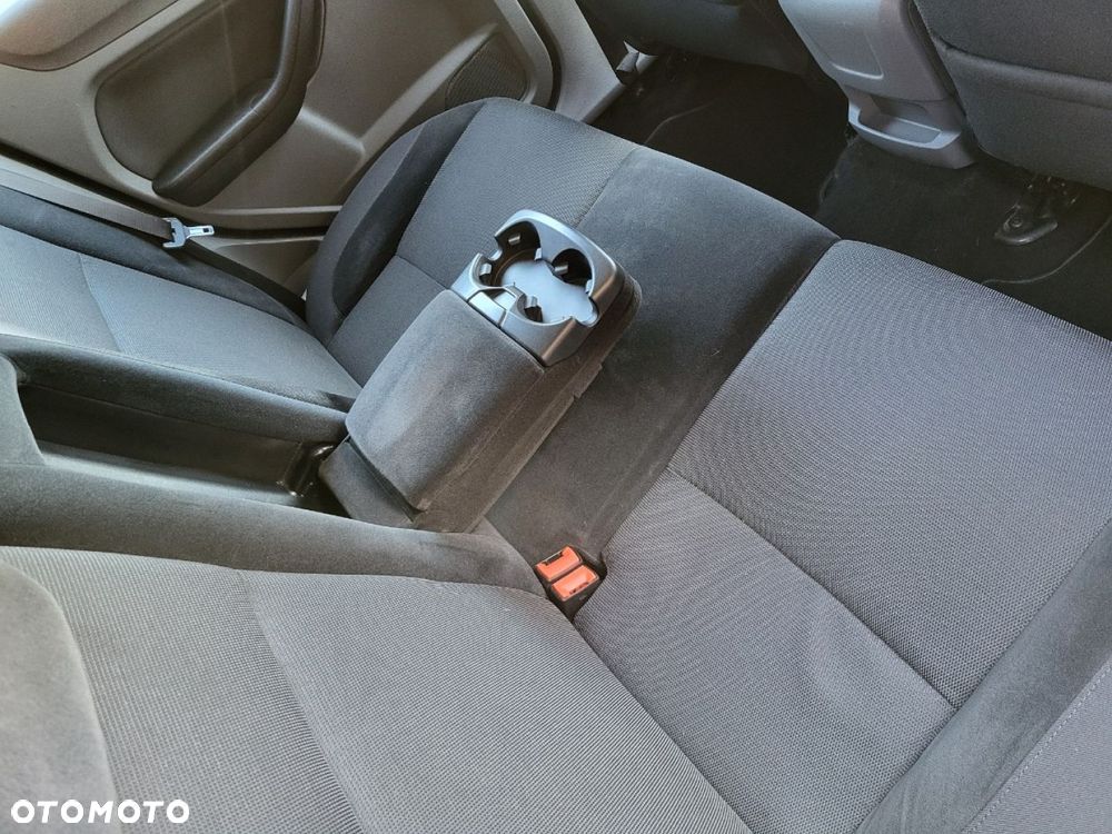 Ford Focus - 26