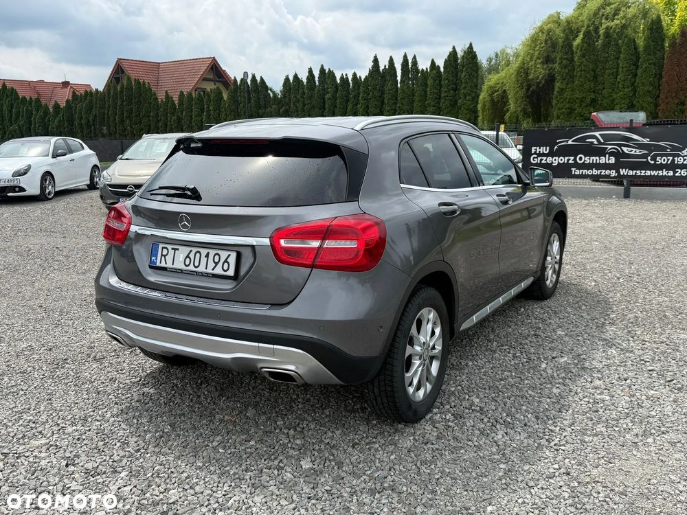 Mercedes-Benz GLA 200 7G-DCT Activity Edition - 3