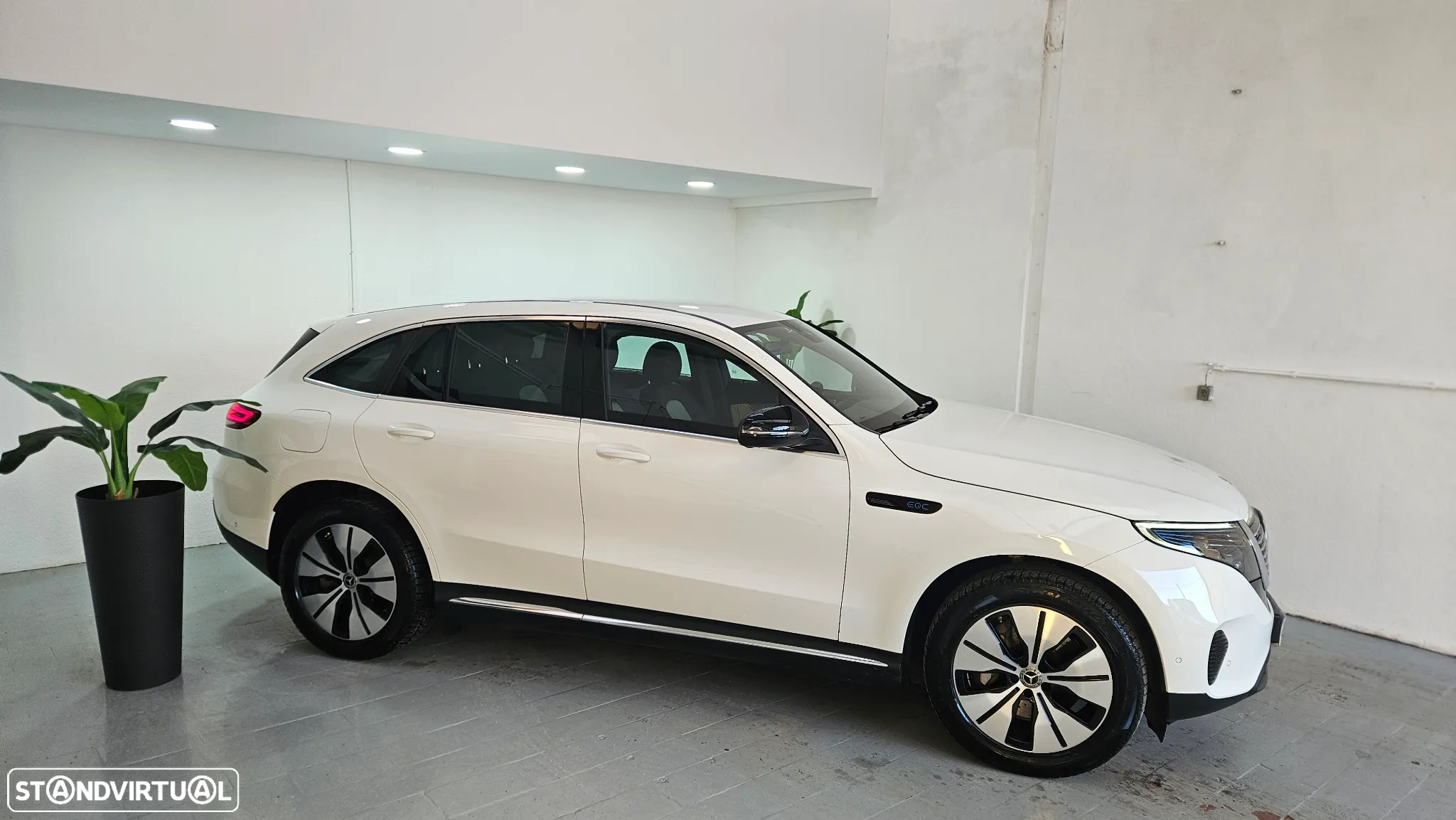 Mercedes-Benz EQC 400 4Matic - 2