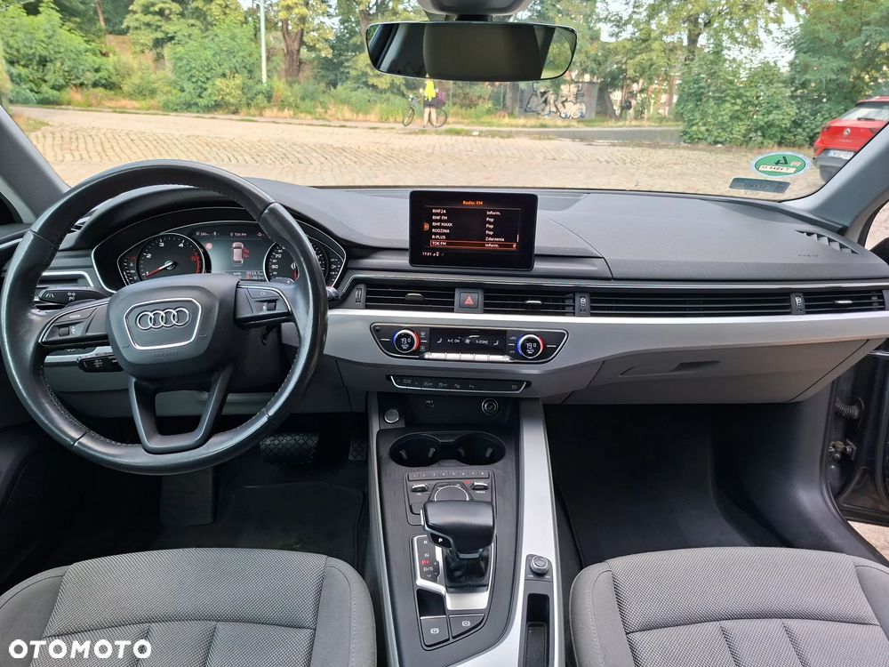 Audi A4 Avant 2.0 TDI S tronic - 31