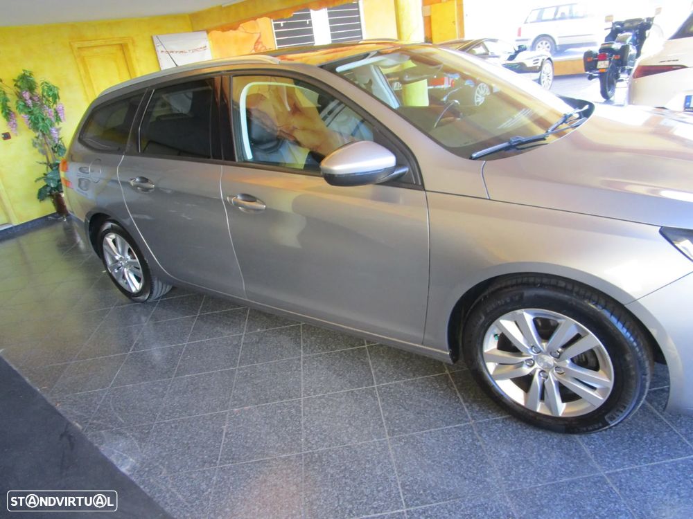 Peugeot 308 SW BlueHDi 120 Stop & Start Allure - 3