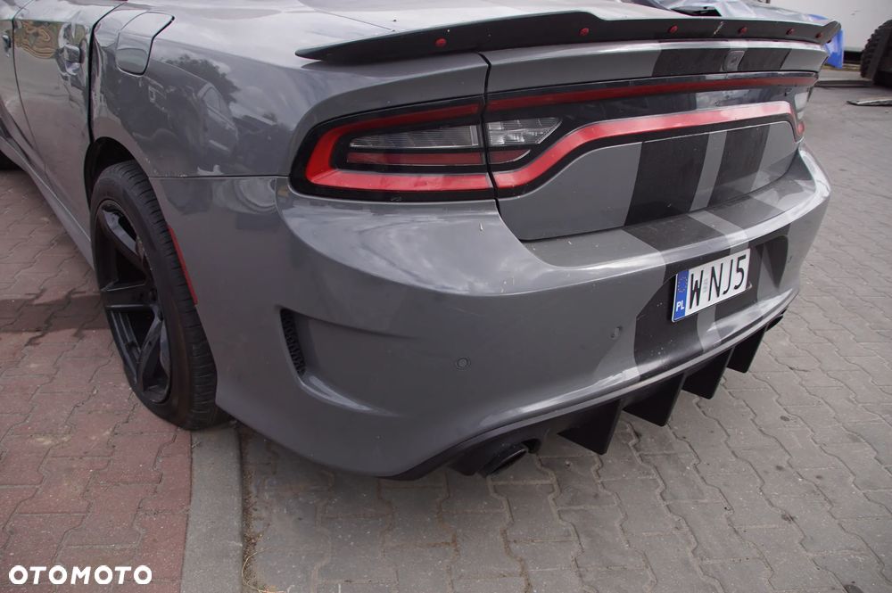 Auto na części 692106889 Dodge Charger 5.7 hemi 272 kw rocznik 2019 klapa zderzak ćwiartka drzwi deska konsola poduszka sanki maska maglownica silnik skrzynia komputer sterownik - 10