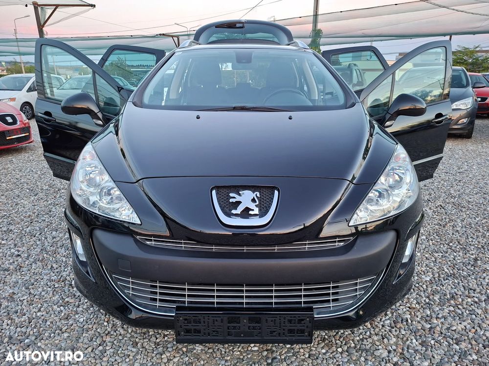 Peugeot 308 - 1