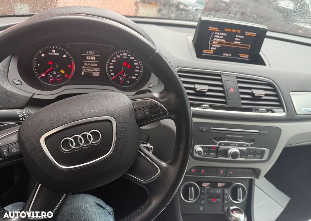 Audi Q3 2.0 TDI Quattro Stronic Sport - 16