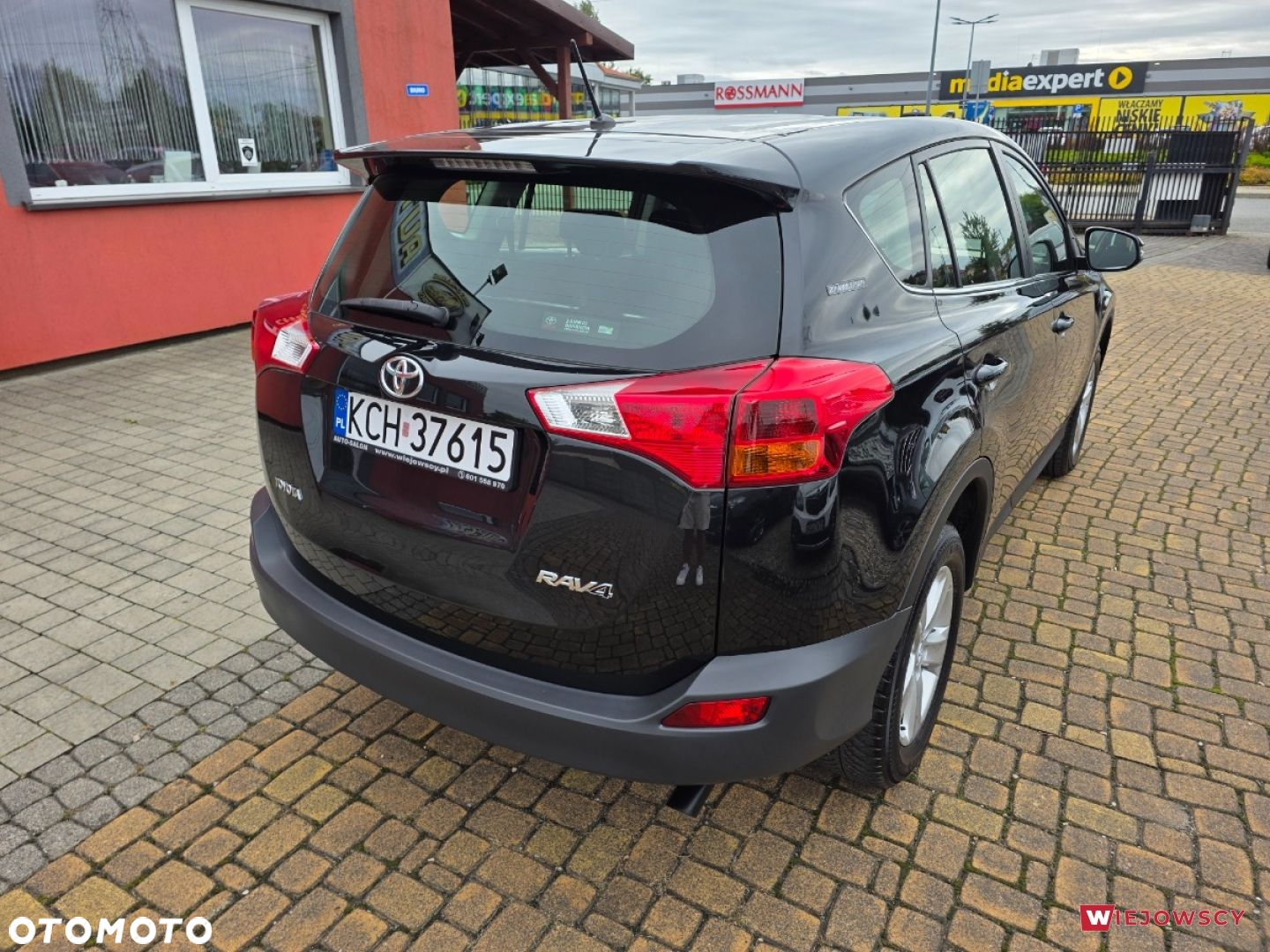Toyota RAV4 - 10