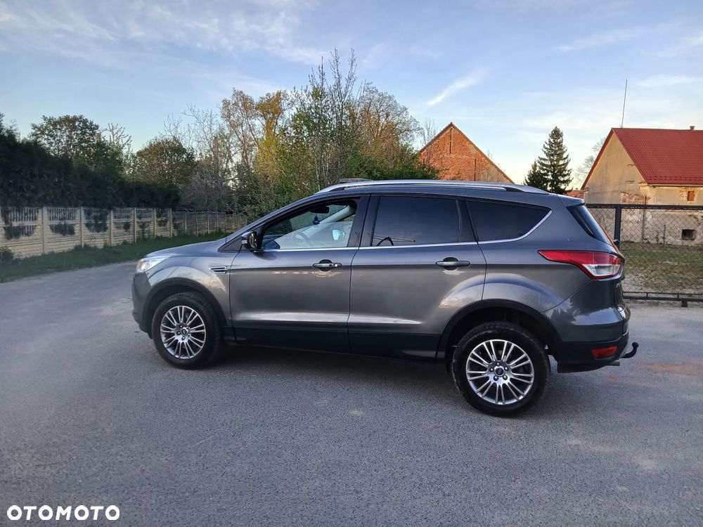Ford Kuga 2.0 TDCi 4x4 Titanium - 7
