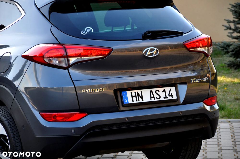 Hyundai Tucson blue 1.7 CRDi 2WD DCT Premium - 27