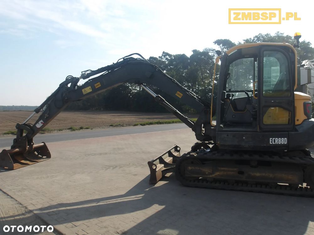 Volvo ECR88D - 11