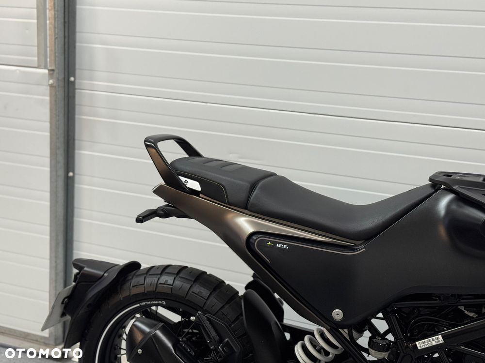 Husqvarna Svartpilen - 4