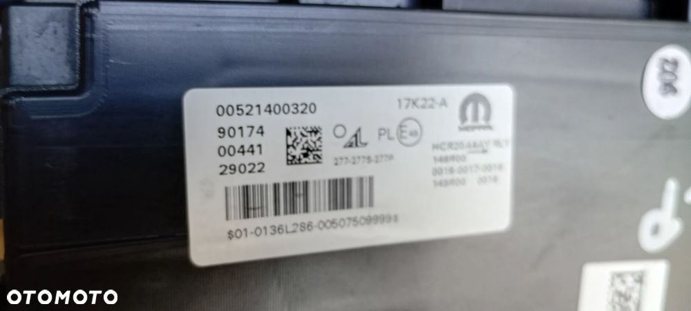 Ładowarka indukcyjna indukcja stacja Fiat 500E 735715244 - 1