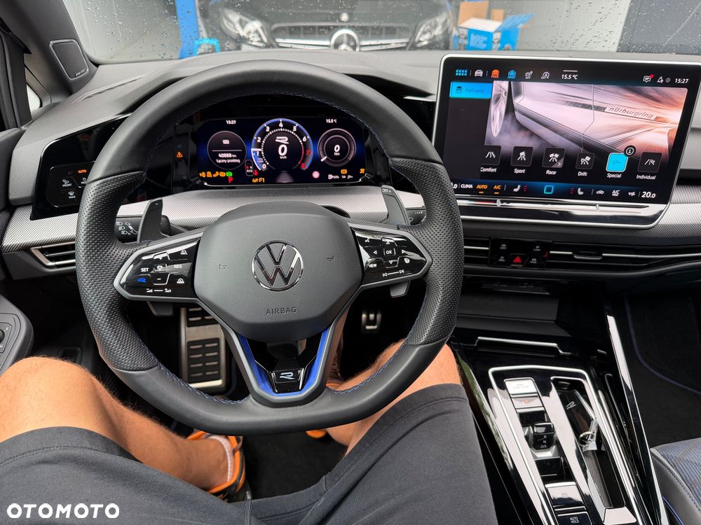 Volkswagen Golf 2.0 TSI 4Motion R Black Edition DSG - 4