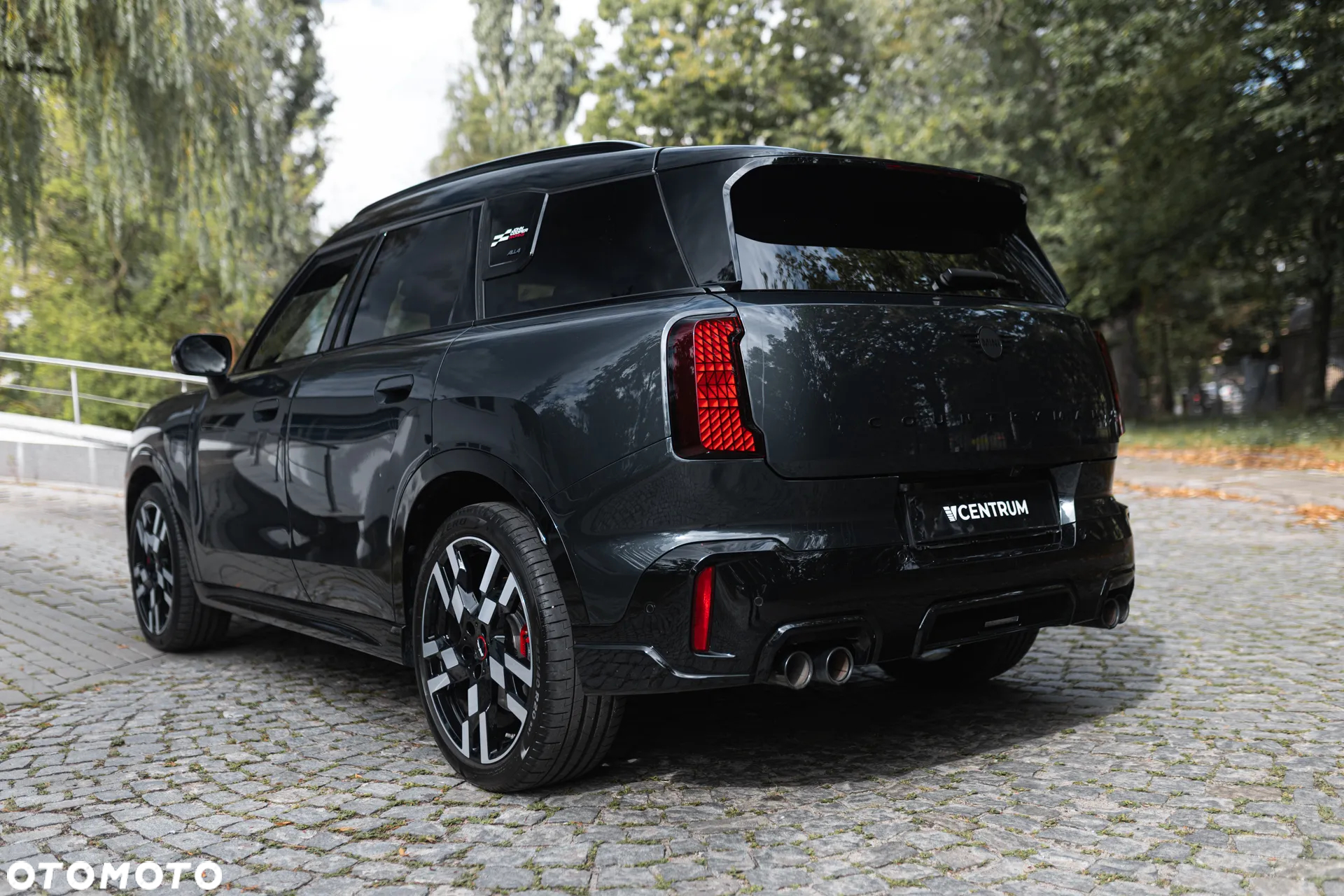 MINI Countryman Cooper S ALL4 John Cooper Works Trim - 12