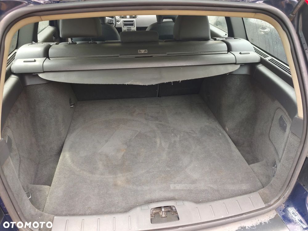 Volvo V50 2.0D - 7