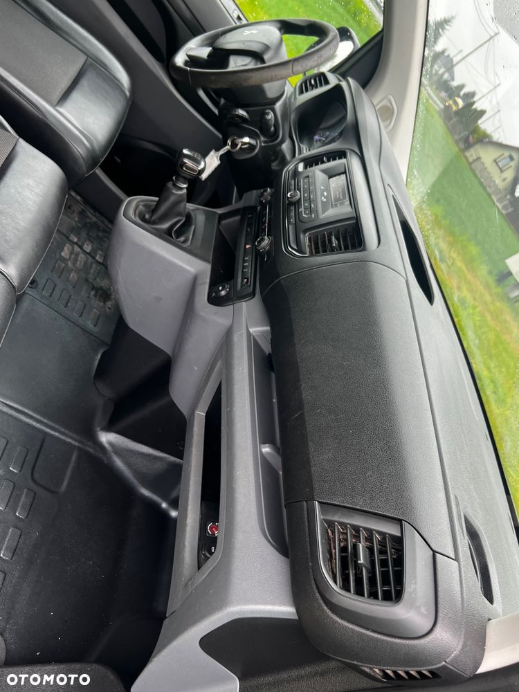 Peugeot Expert - 12