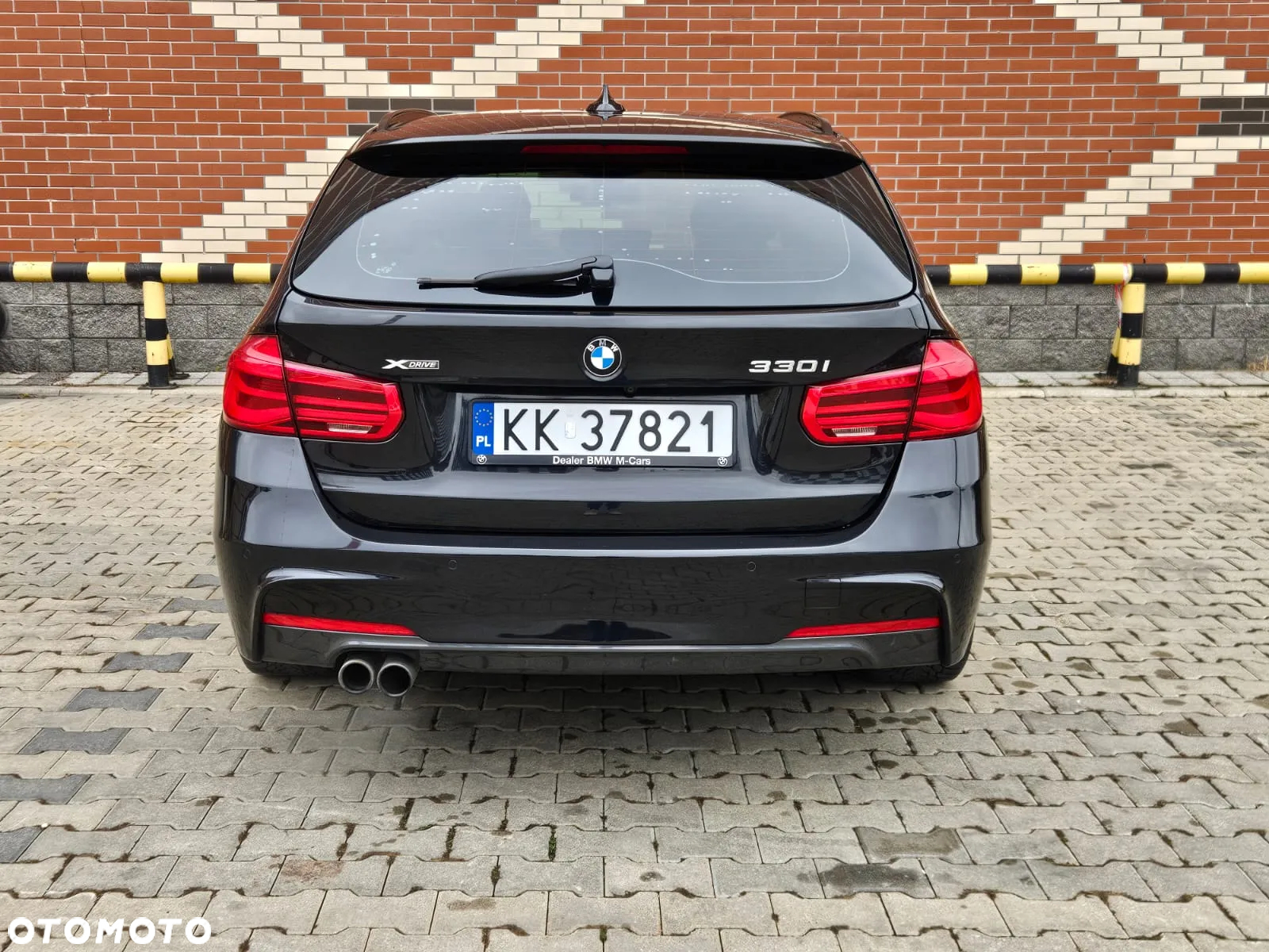 BMW Seria 3 330i xDrive M Sport Shadow - 4